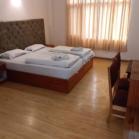 Hotel Dimbir Regency Λεχ Εξωτερικό φωτογραφία
