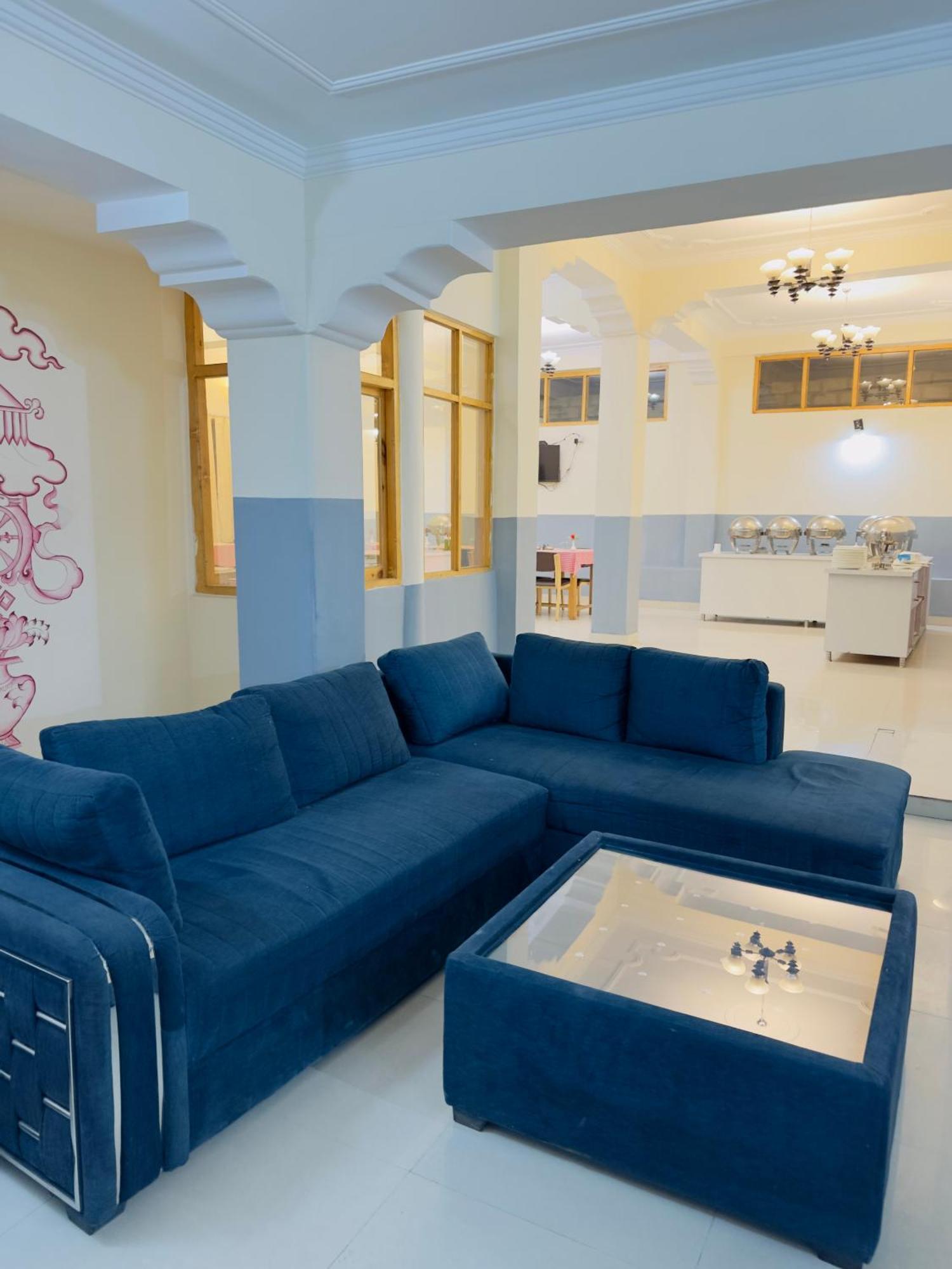 Hotel Dimbir Regency Λεχ Εξωτερικό φωτογραφία